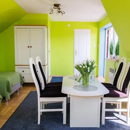 ファームステイ Krezniczanka *